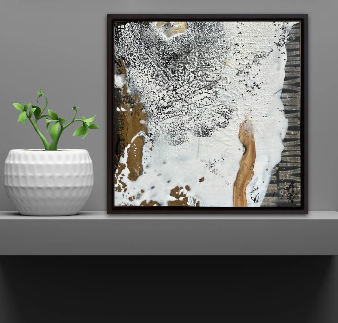 Sandra Kühn – „Spuren im Weiß“, 30 × 30 cm, Acrylmalerei aus der Serie Arbeiten mit Holz